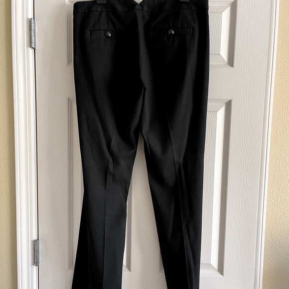 Banana Republic Logan Sailor Trouser in Black Luxe Brushed Twill Pants (size 8) - Picture 10 of 16